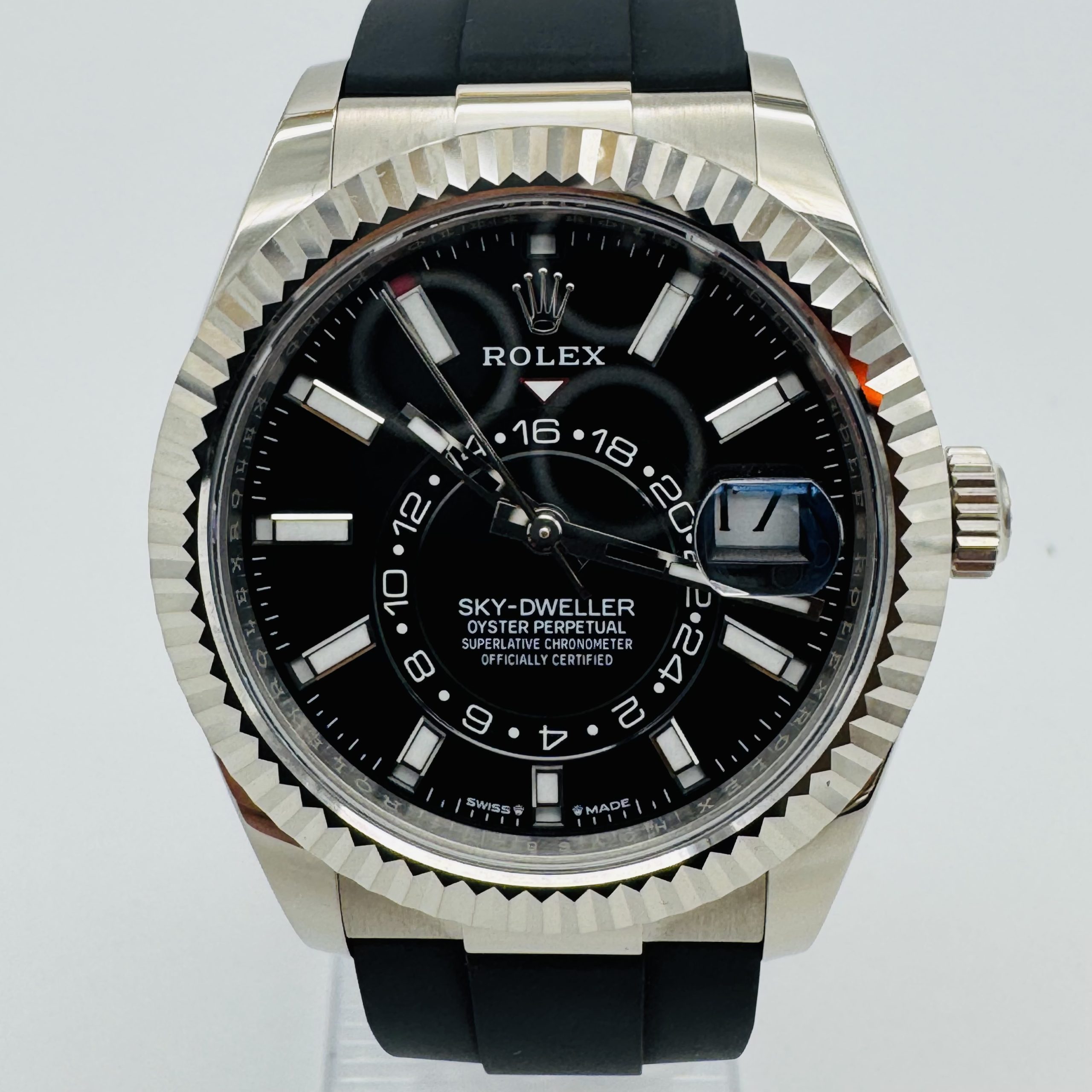 Rolex Sky Dweller Or Blanc 18k Black Dial 2024 Full set